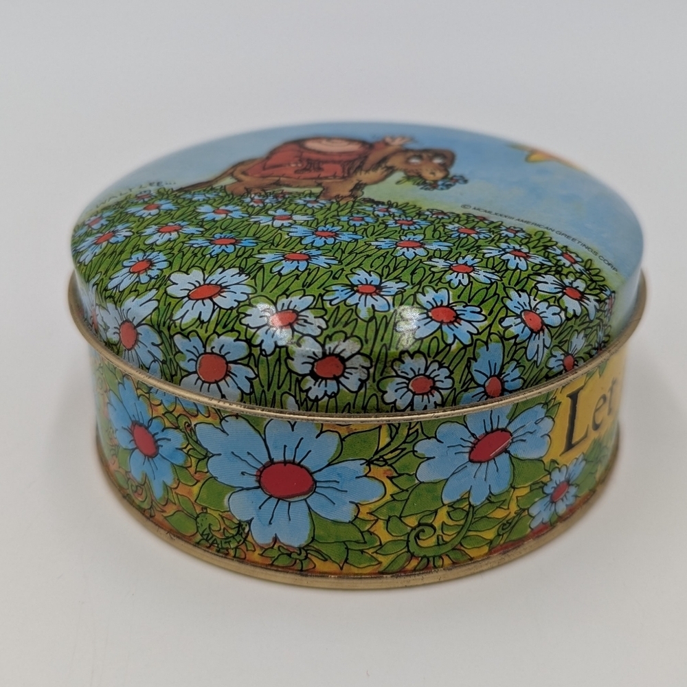 Vintage American Greetings Walt Lee Candle Tin Vanilla Scent 1983 Collectible
